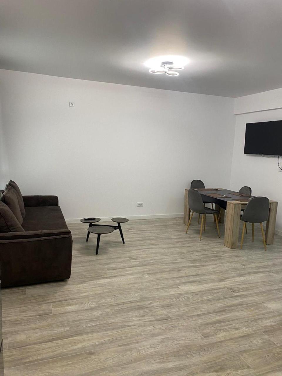 Apartament Satina Craiova Exterior foto