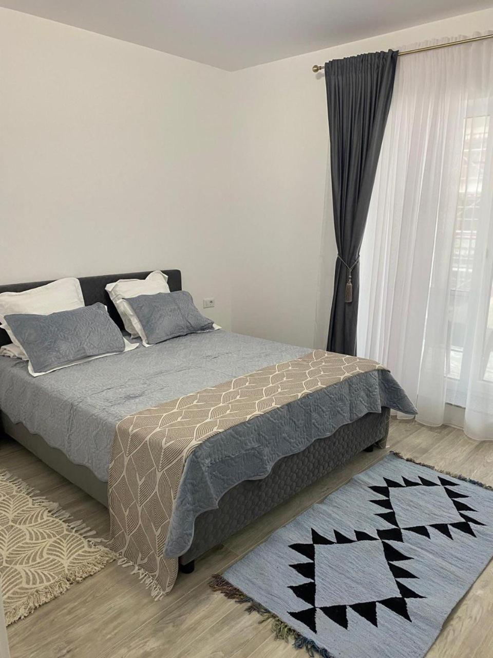 Apartament Satina Craiova Exterior foto
